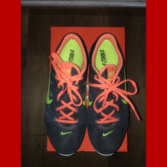 Nike Shoes - Nike Flex Supreme Athletic Sneakers